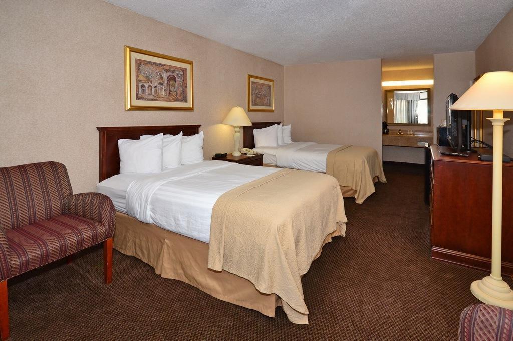 Quality Inn Exit 4 Clarksville Eksteriør bilde